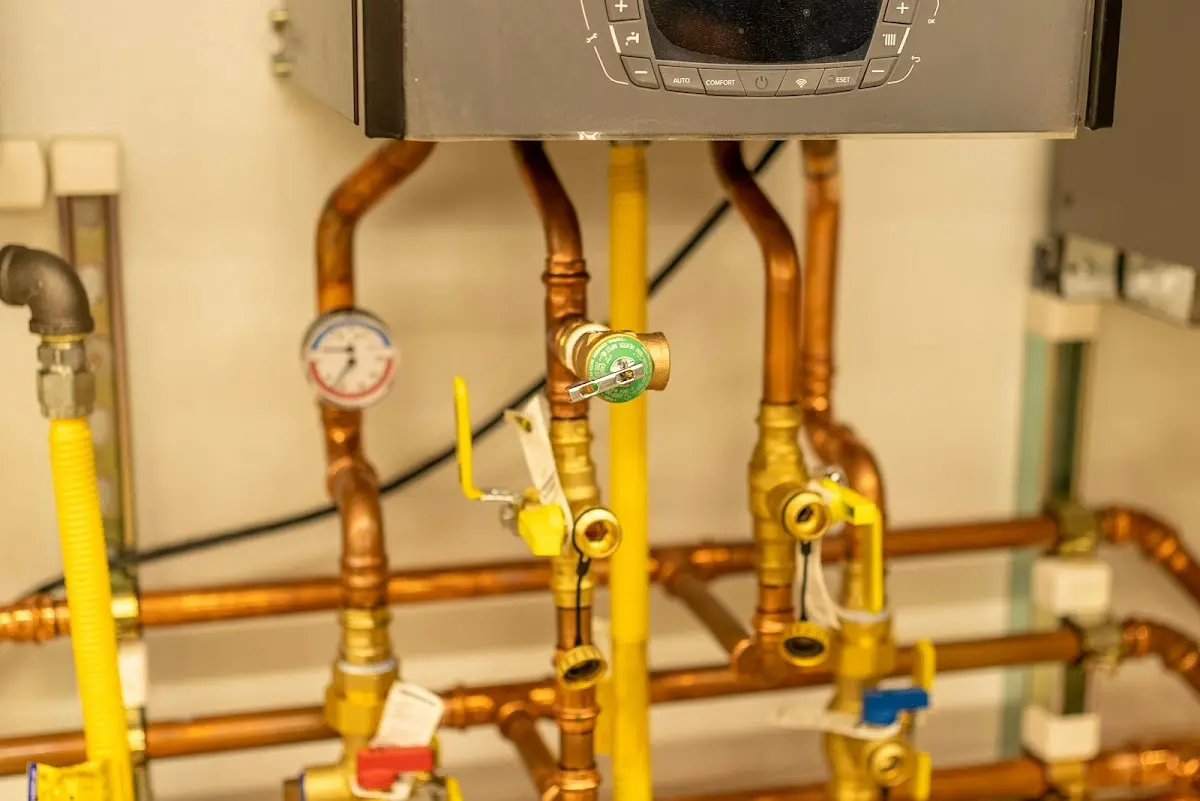 Licensed technician providing Water Heater Installation for a homeowner in Fort Wright